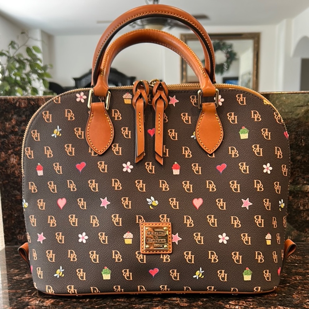 ✨NEW✨Dooney & Bourke NOVELTY GRETTA ZIP ZIP Satchel